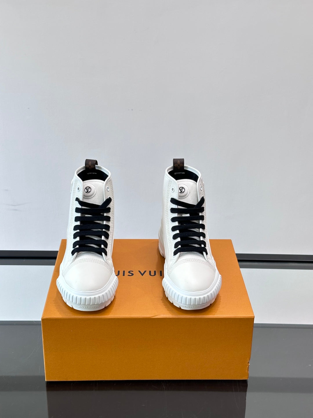 High-top Sneakers