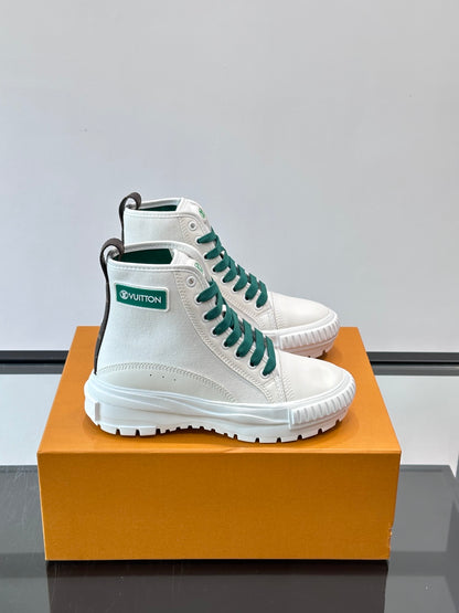 High-top Sneakers
