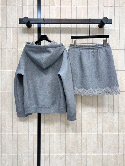 Sweatshirt+Skirt