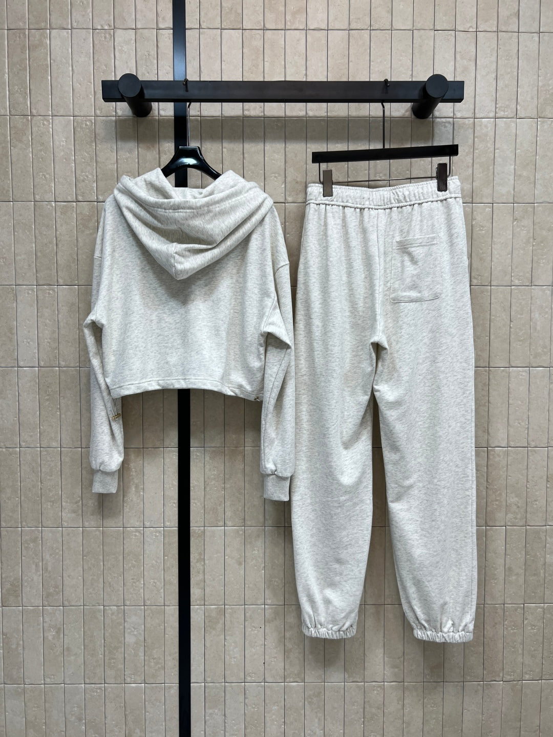 Sweatshirt+Casual pants