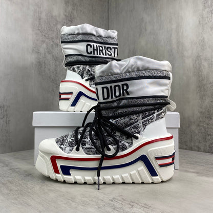 Snow Boots