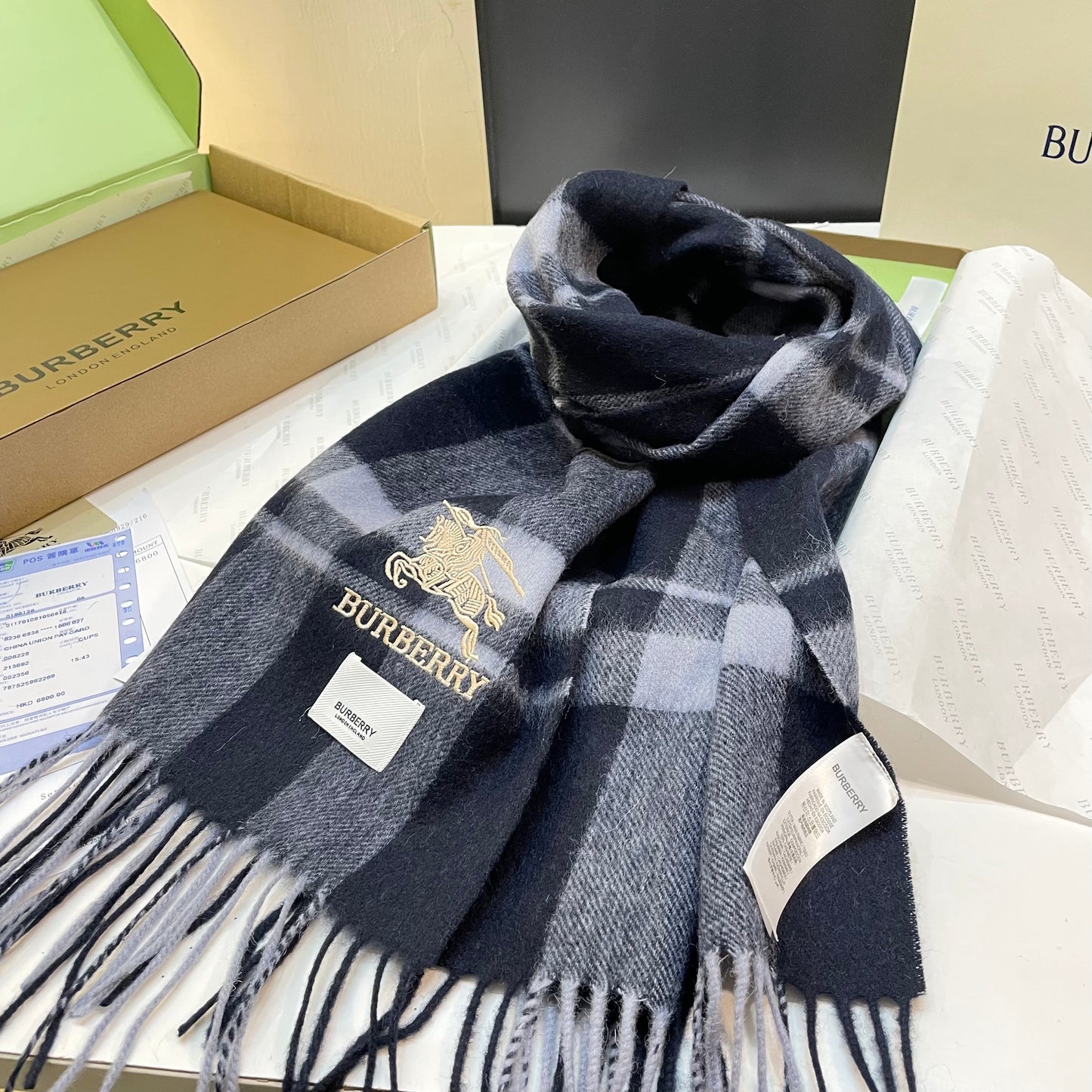 Scarf