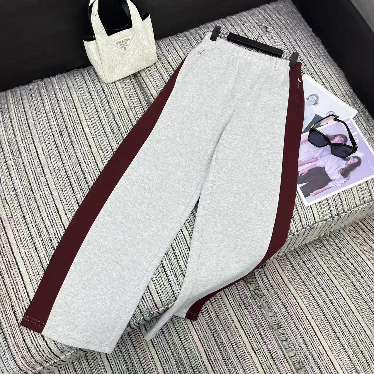 Sweatshirt+Casual Pants