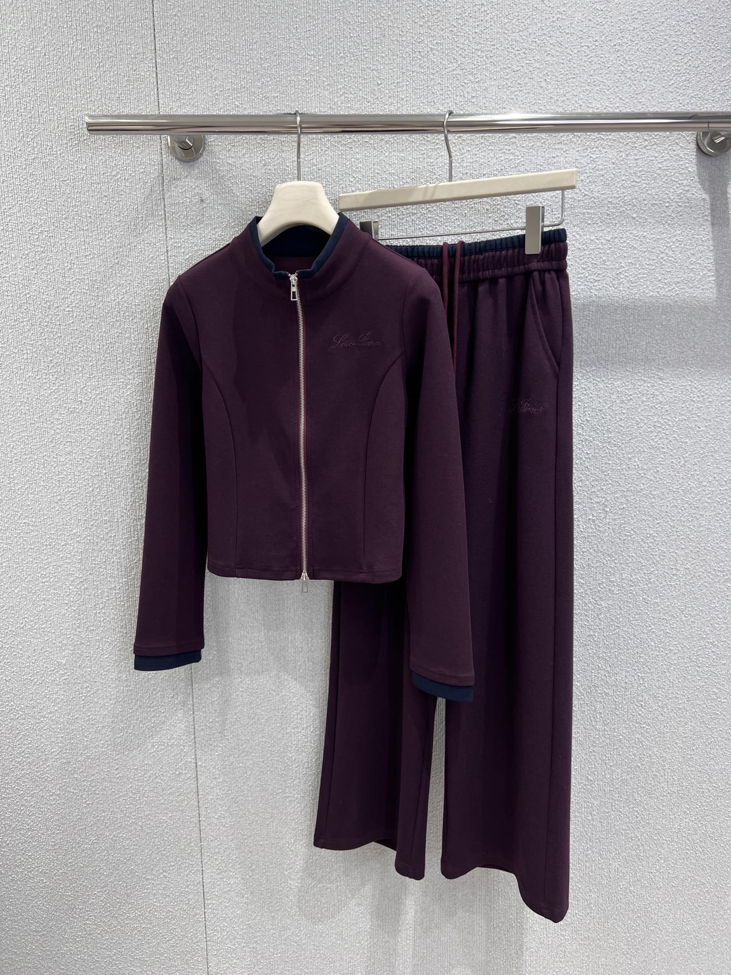 Jackets+Casual Pants