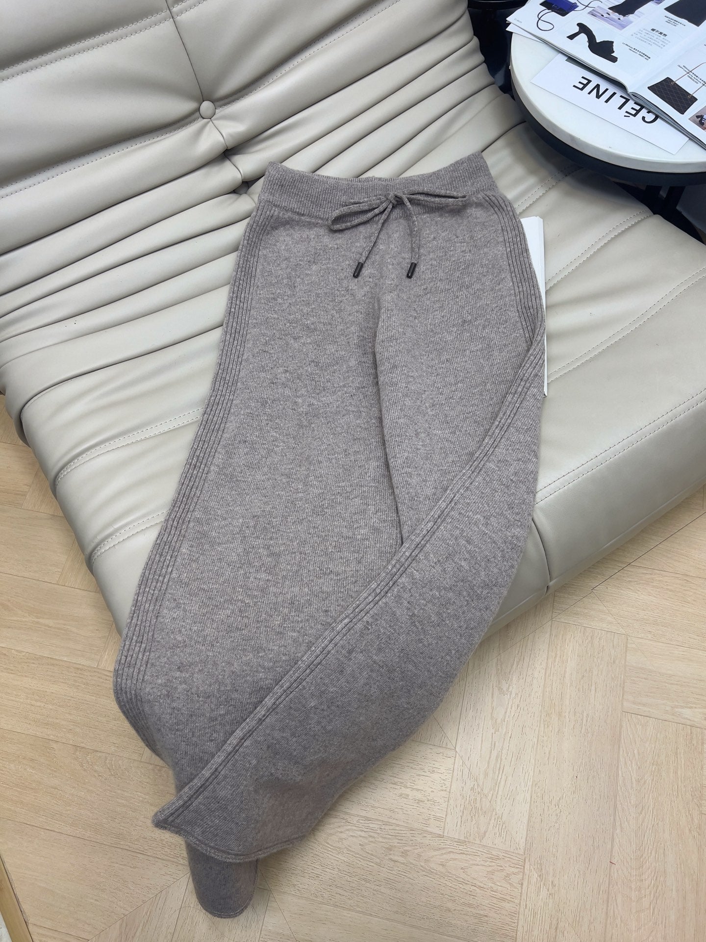 Knitwear+Casual Pants