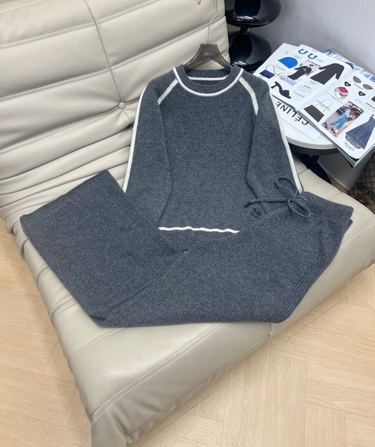 Knitwear+Casual Pants