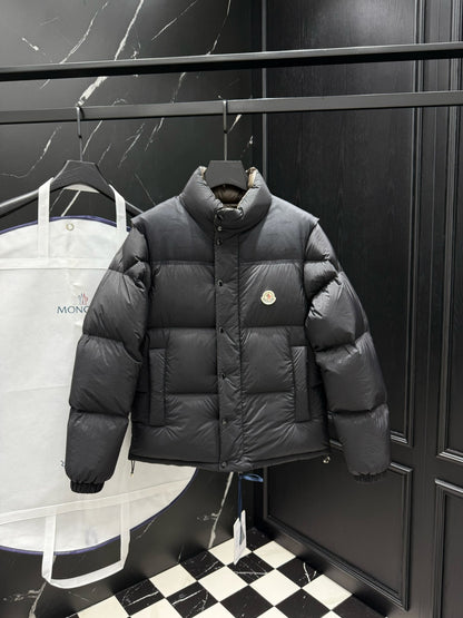 Detachable-Sleeve Reversible Down Jacket