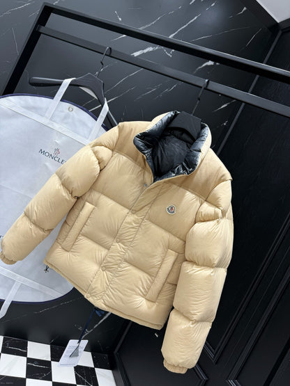 Detachable-Sleeve Reversible Down Jacket