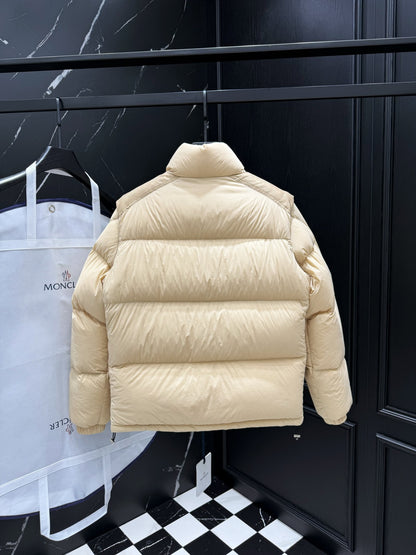 Detachable-Sleeve Reversible Down Jacket