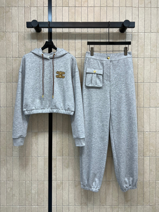 Sweatshirt+Casual pants