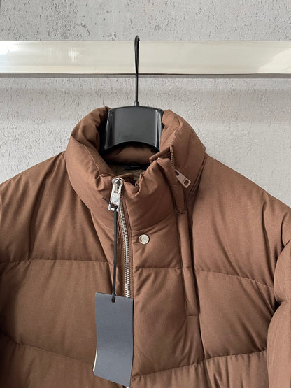 Detachable-sleeve Down jacket