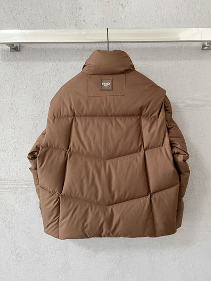 Detachable-sleeve Down jacket