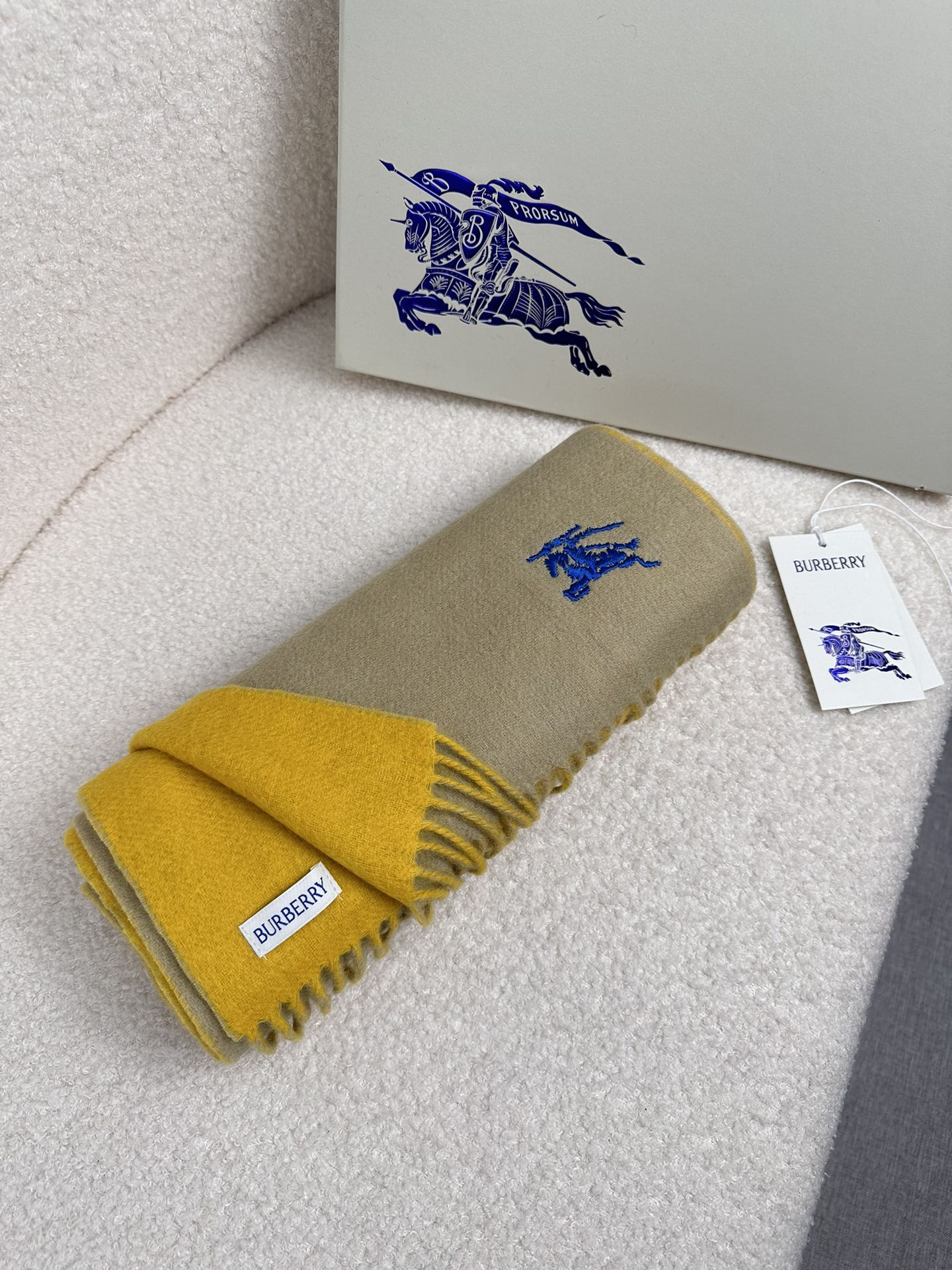 Scarf