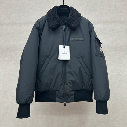 Detachable-sleeve Down jacket