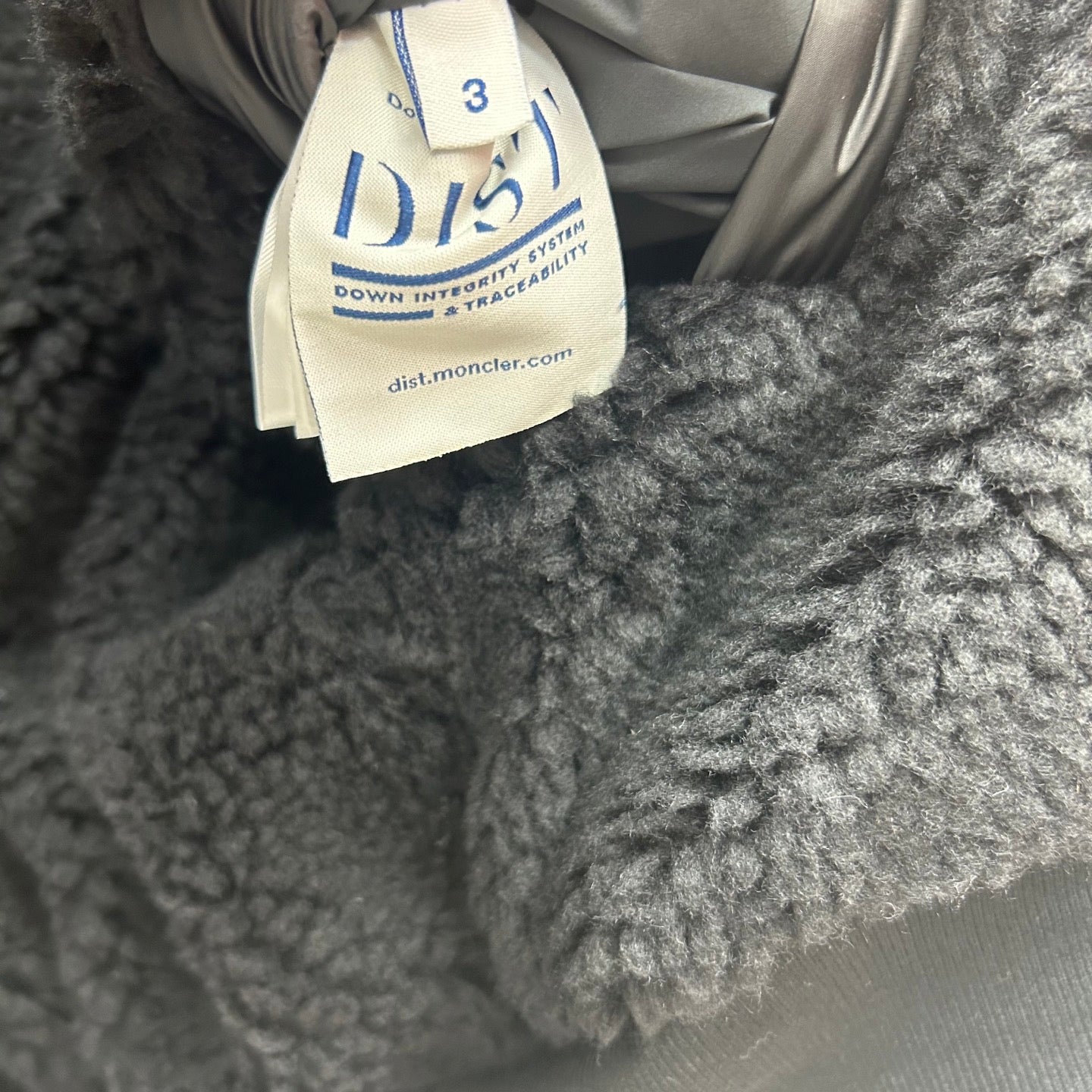 Detachable-sleeve Down jacket