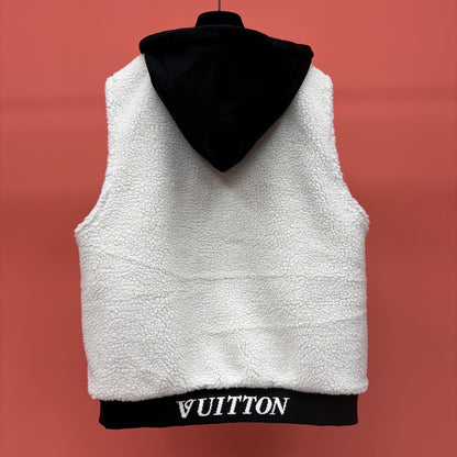 Detachable-sleeve Vest
