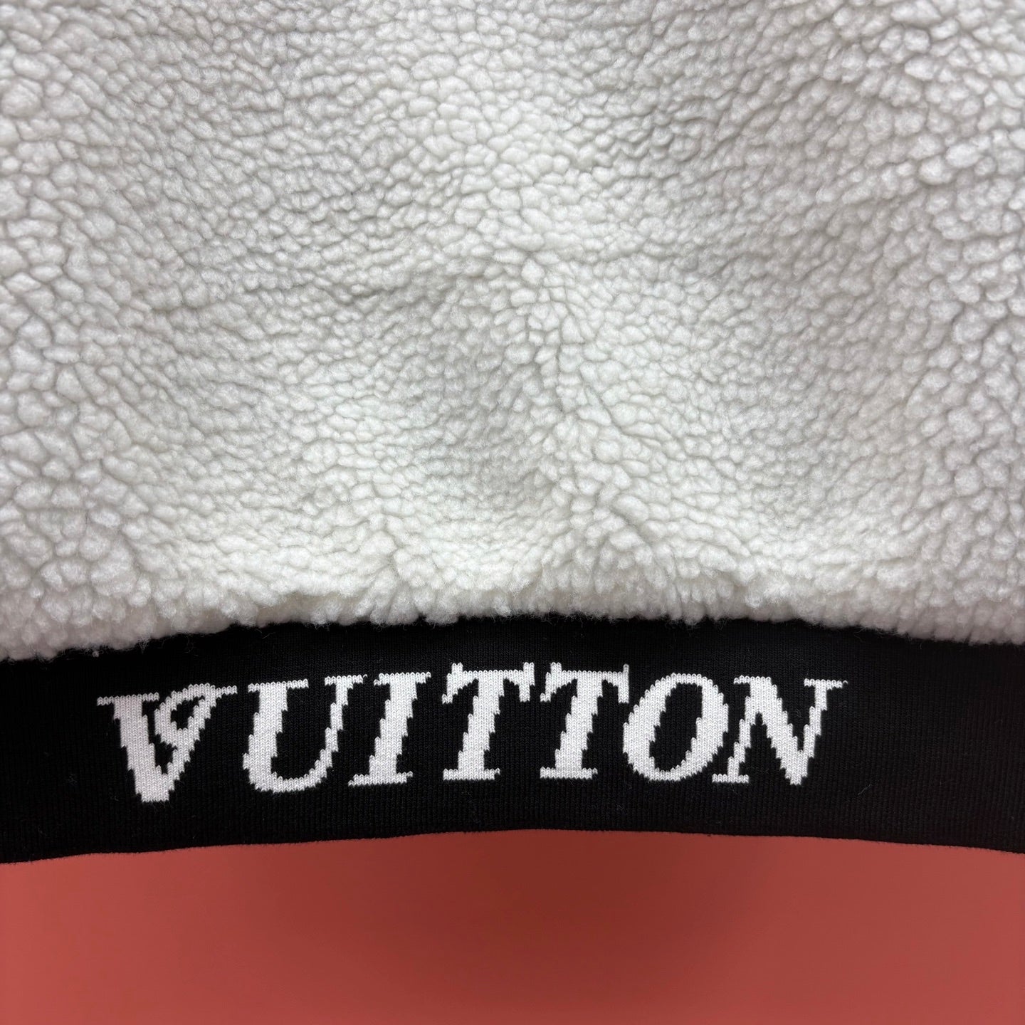 Detachable-sleeve Vest