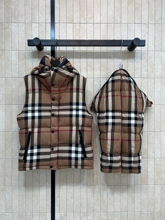 Detachable-sleeve Down jacket