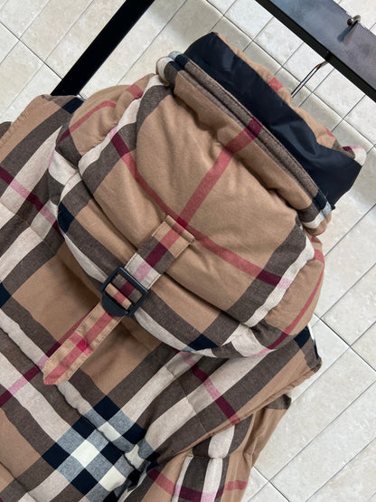 Detachable-sleeve Down jacket