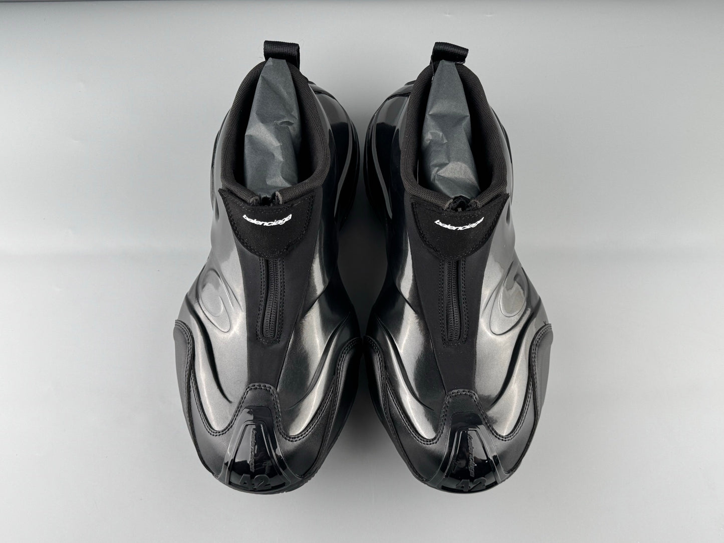 Casual shoes