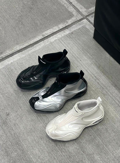 Casual shoes