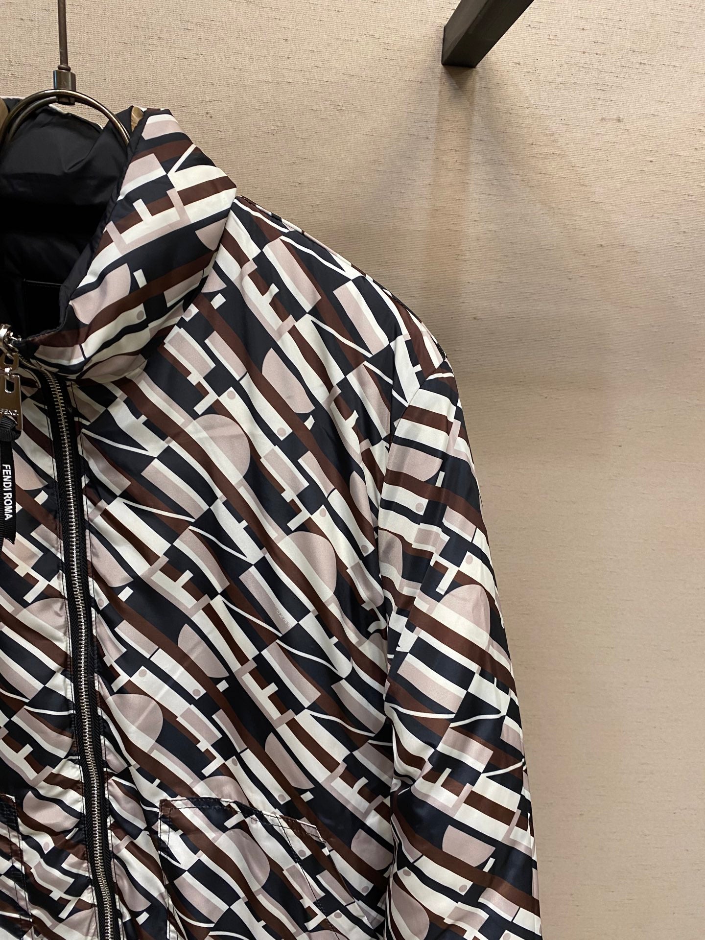 Reversible Down jacket