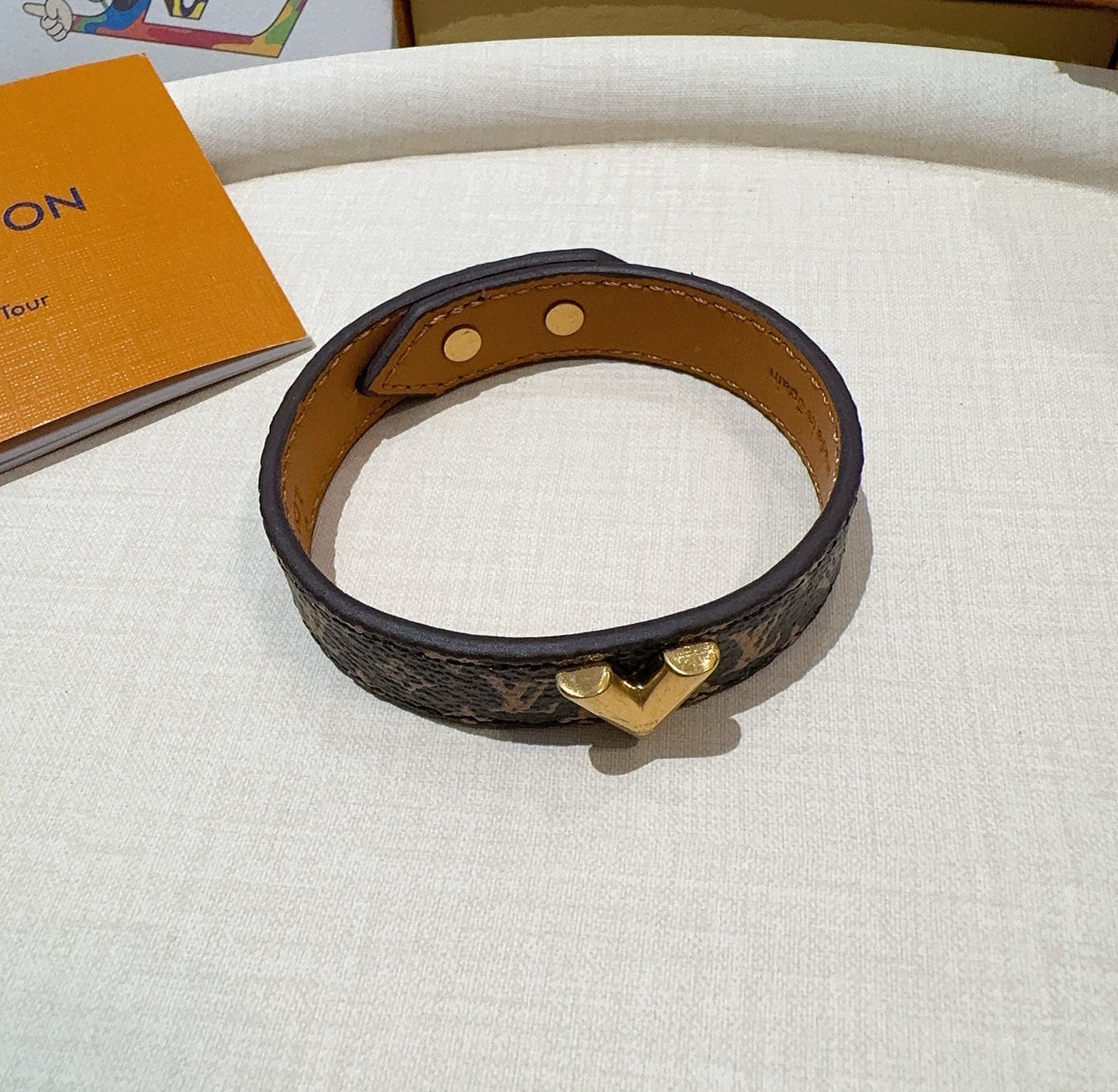 Bracelet