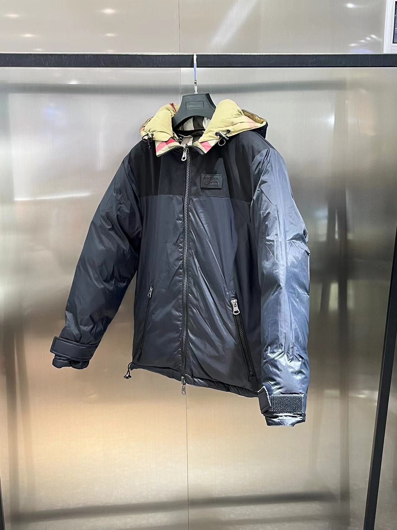 Reversible Down jacket