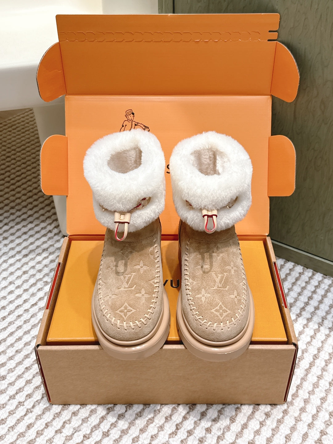 Snow Boots