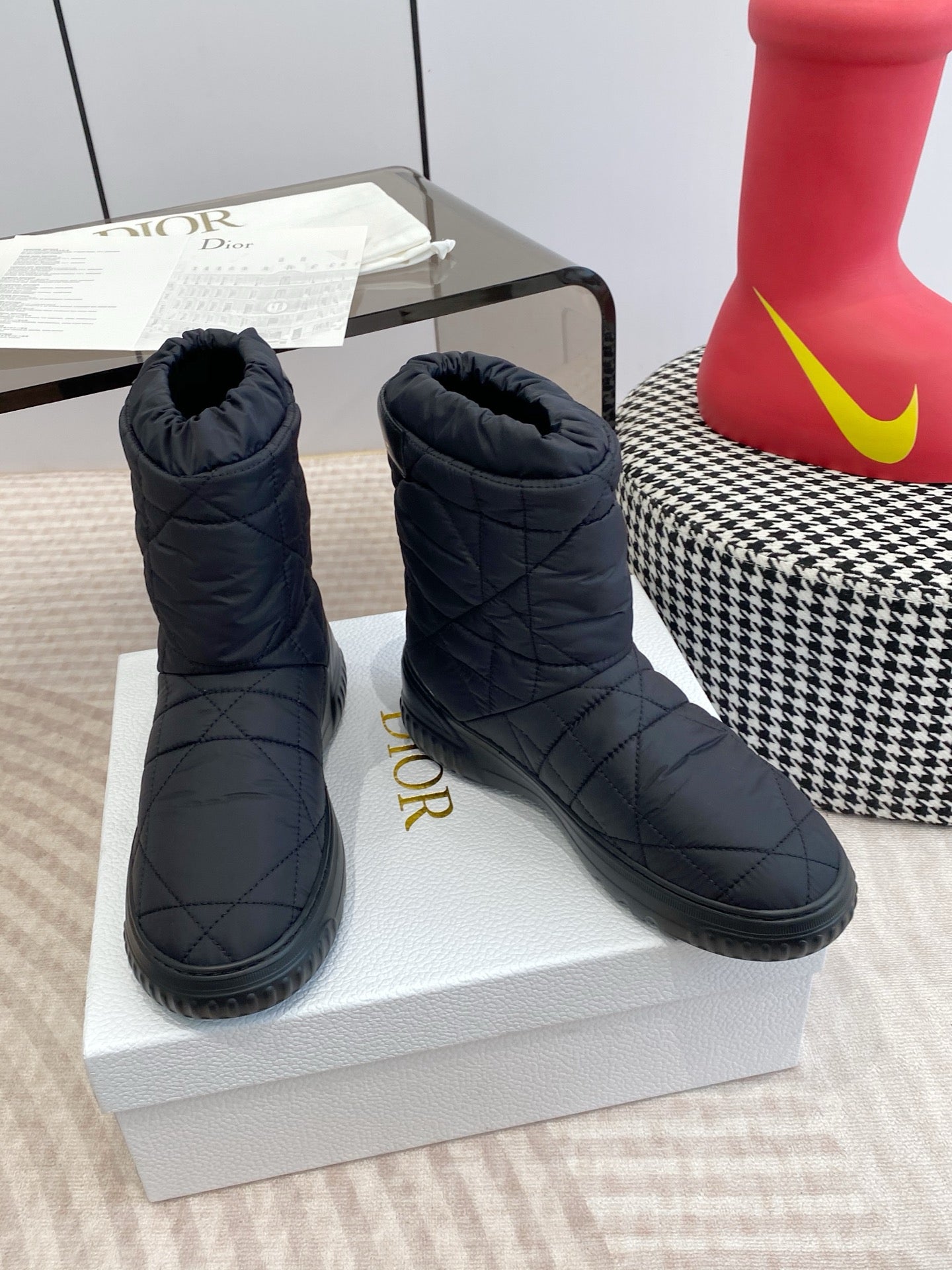 Snow Boots