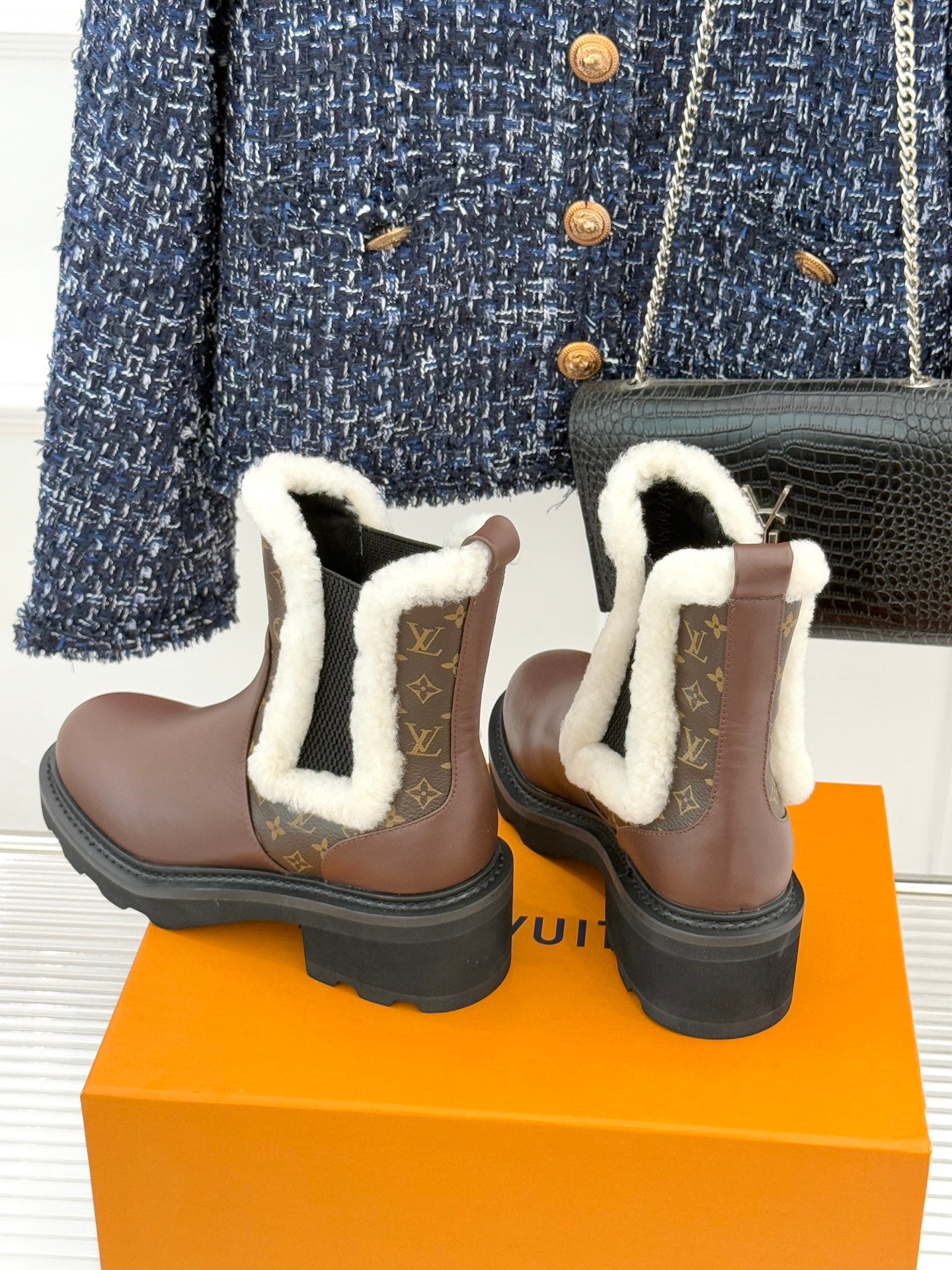 Chelsea Boots