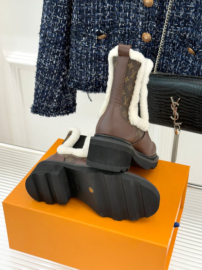 Chelsea Boots