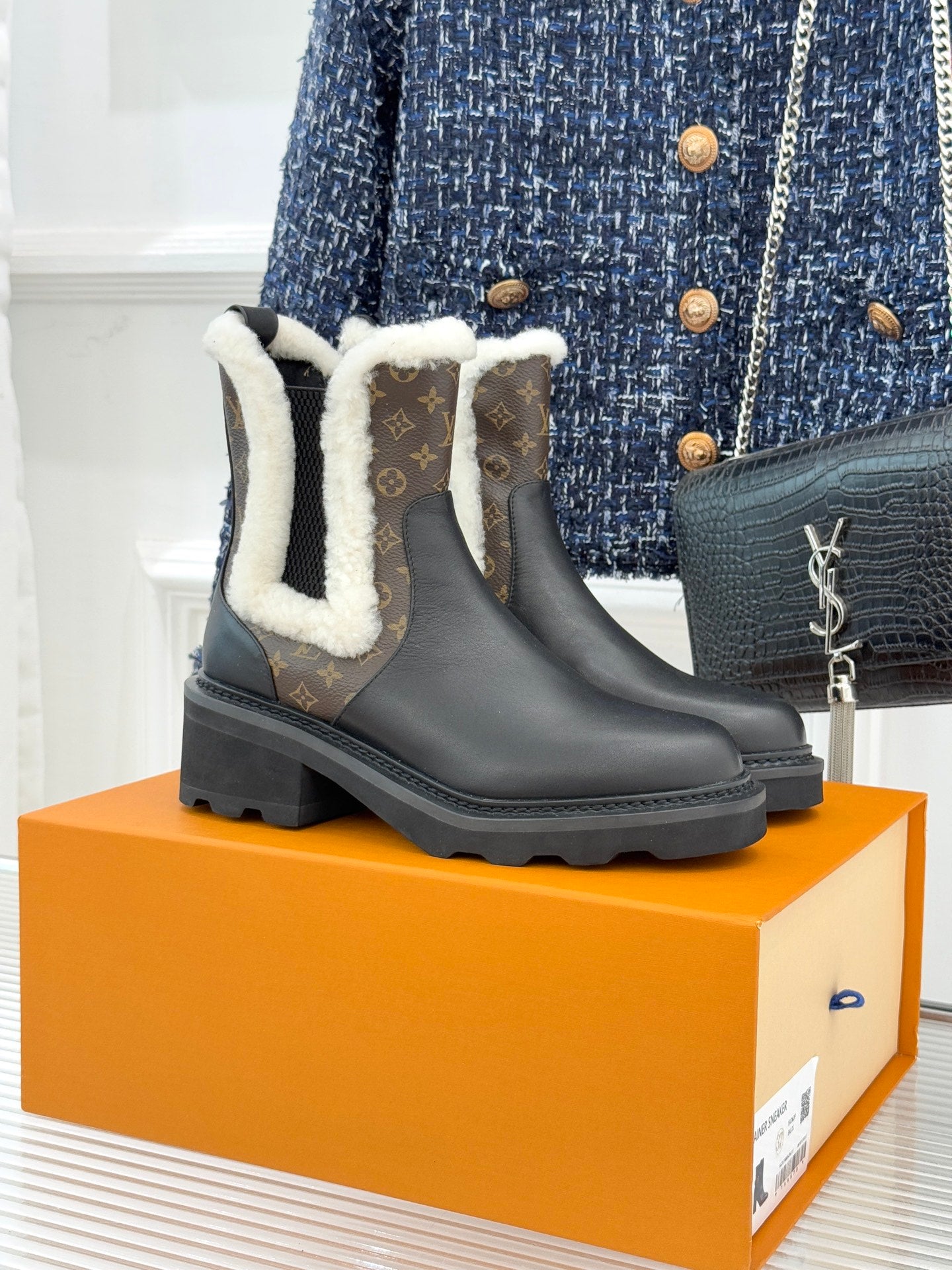 Chelsea Boots