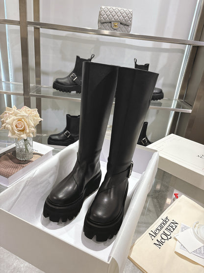 Chelsea Boots