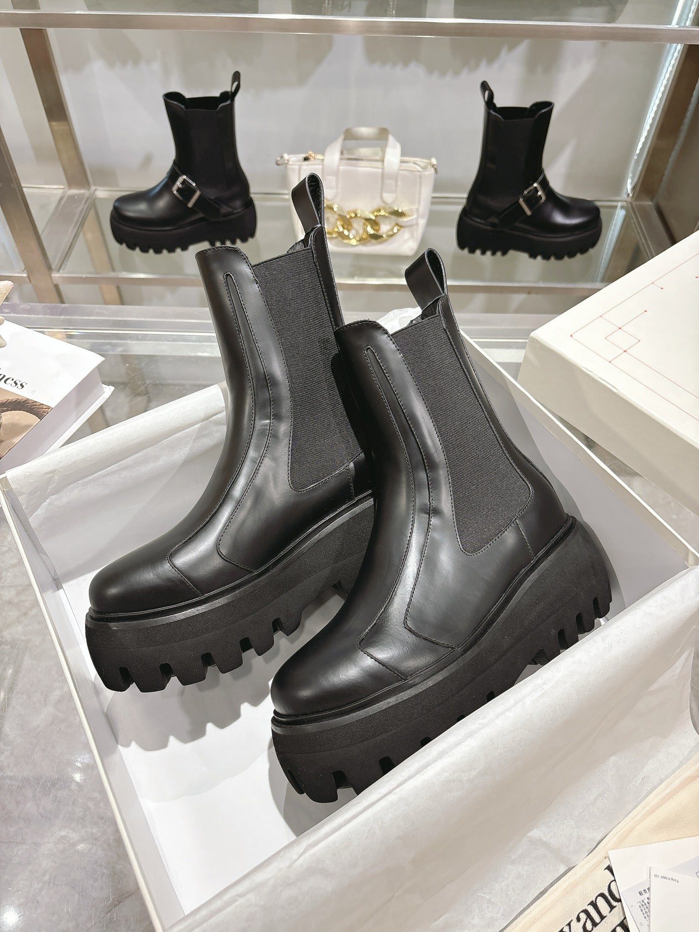 Chelsea Boots