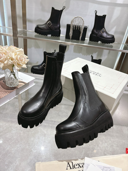 Chelsea Boots