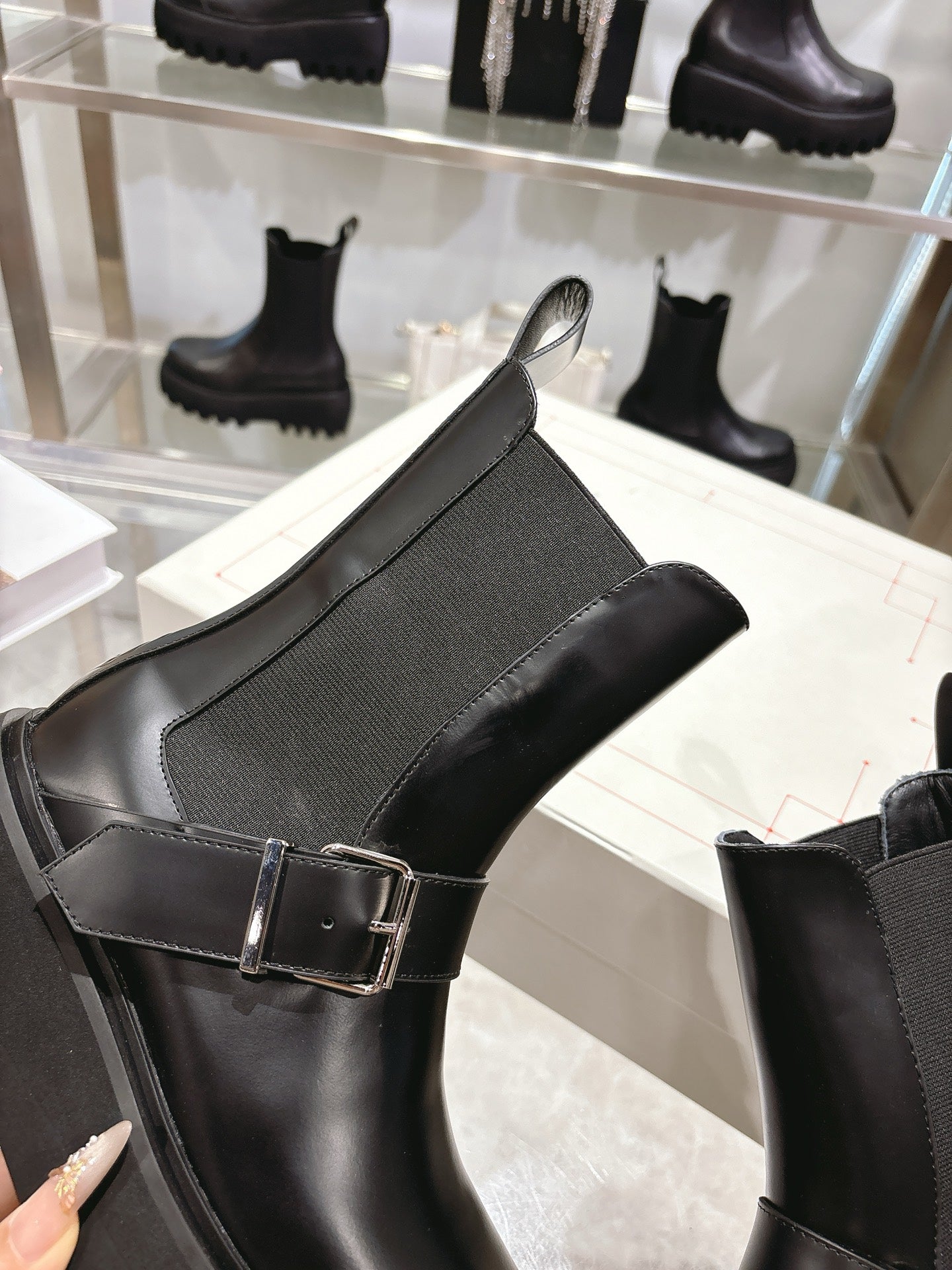 Chelsea Boots