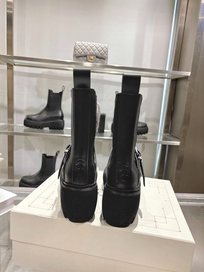 Chelsea Boots