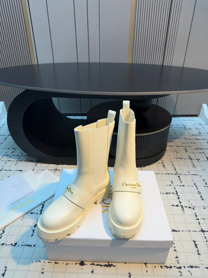 Chelsea Boots