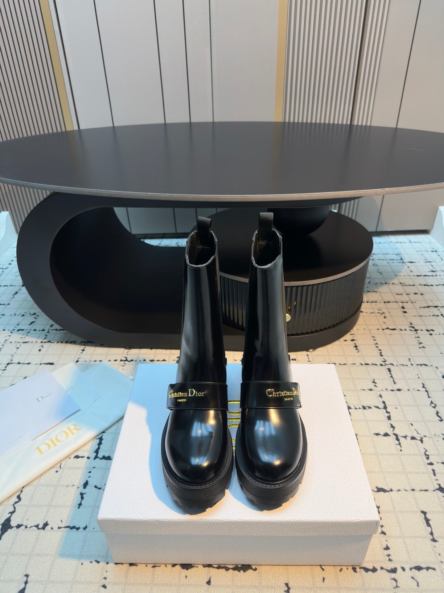 Chelsea Boots