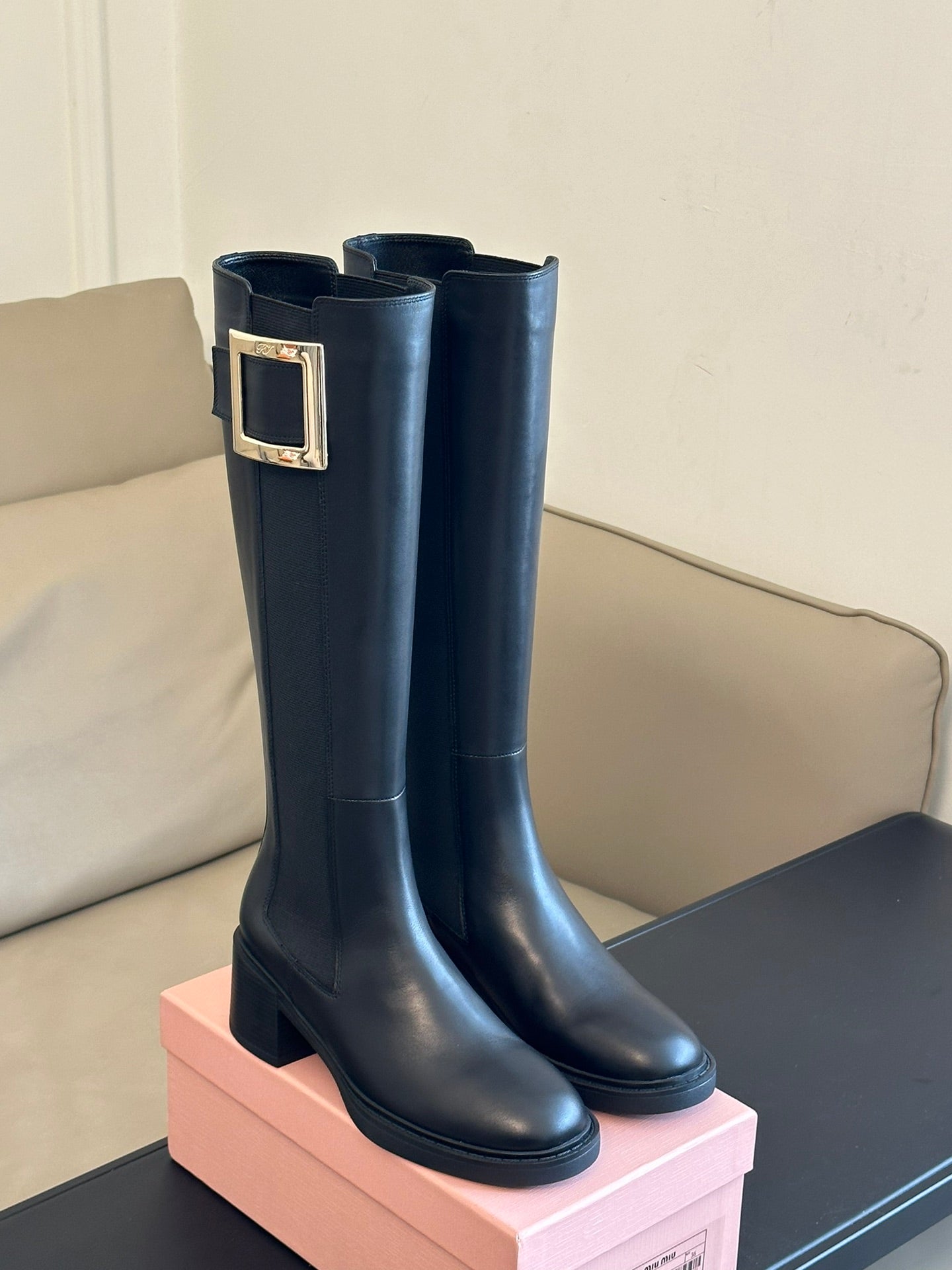 Chelsea Boots