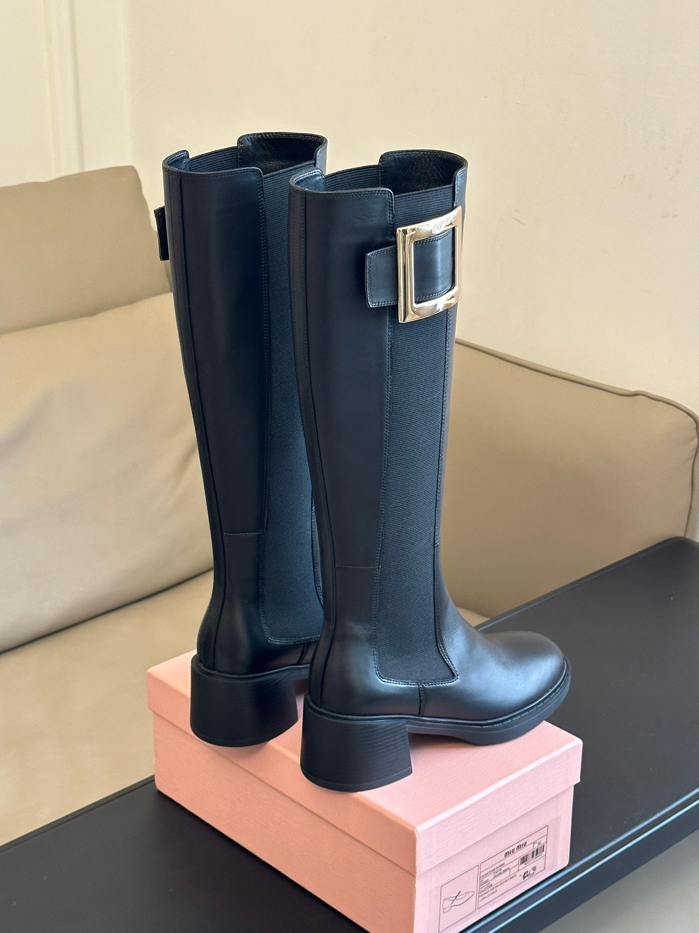 Chelsea Boots