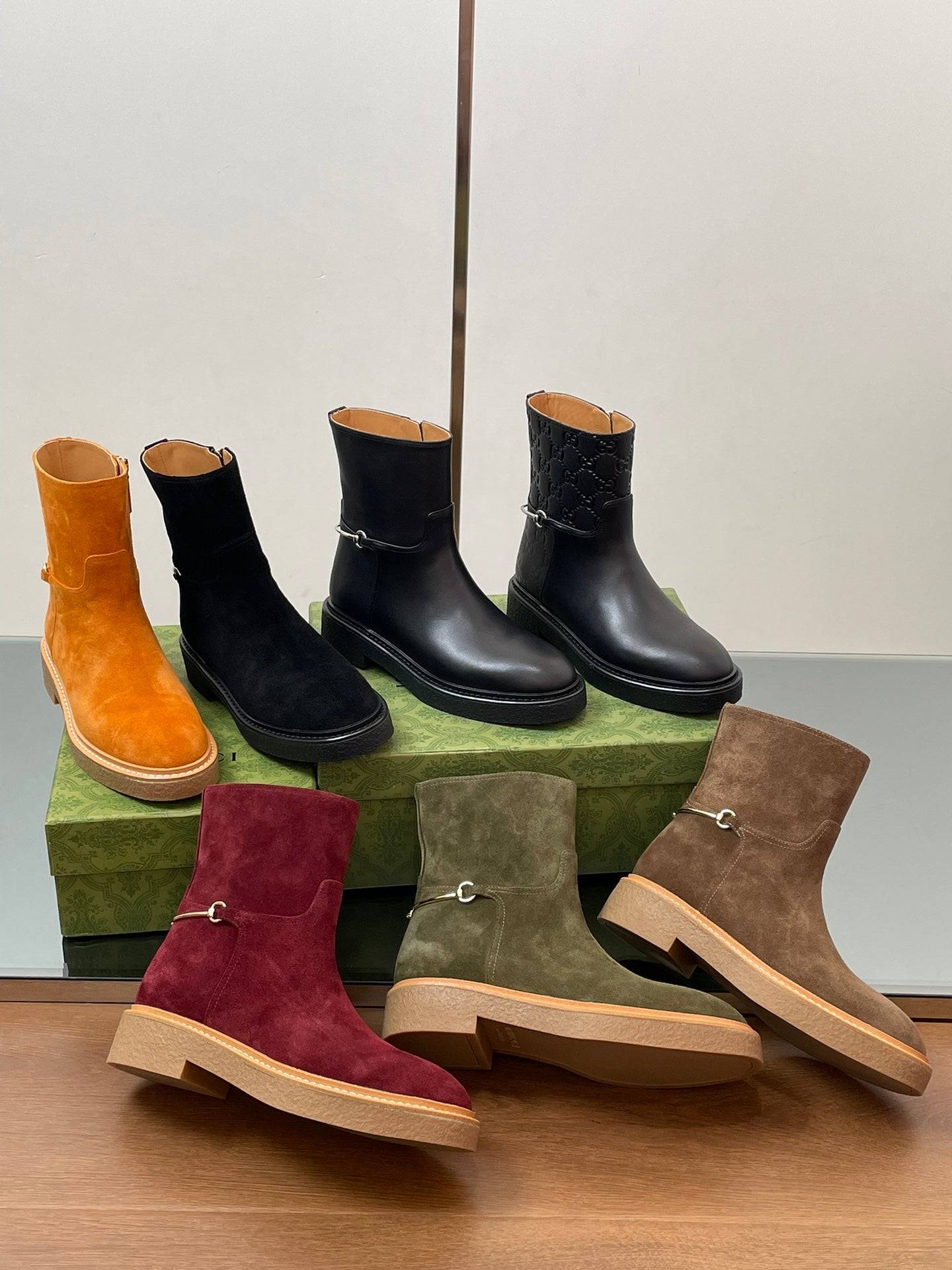 Chelsea Boots