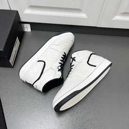 High-top Sneakers