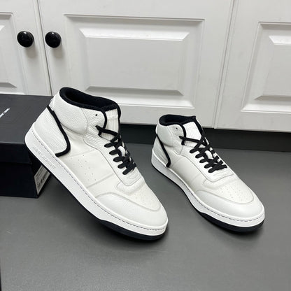 High-top Sneakers
