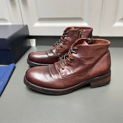 High-top leather shoes
