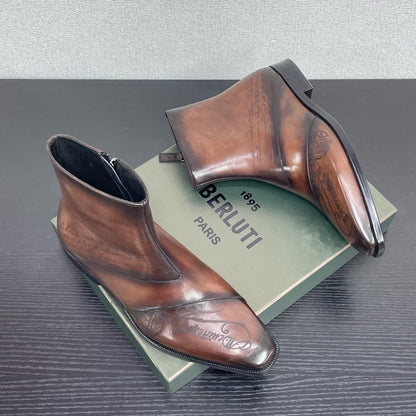 High-top leather shoes