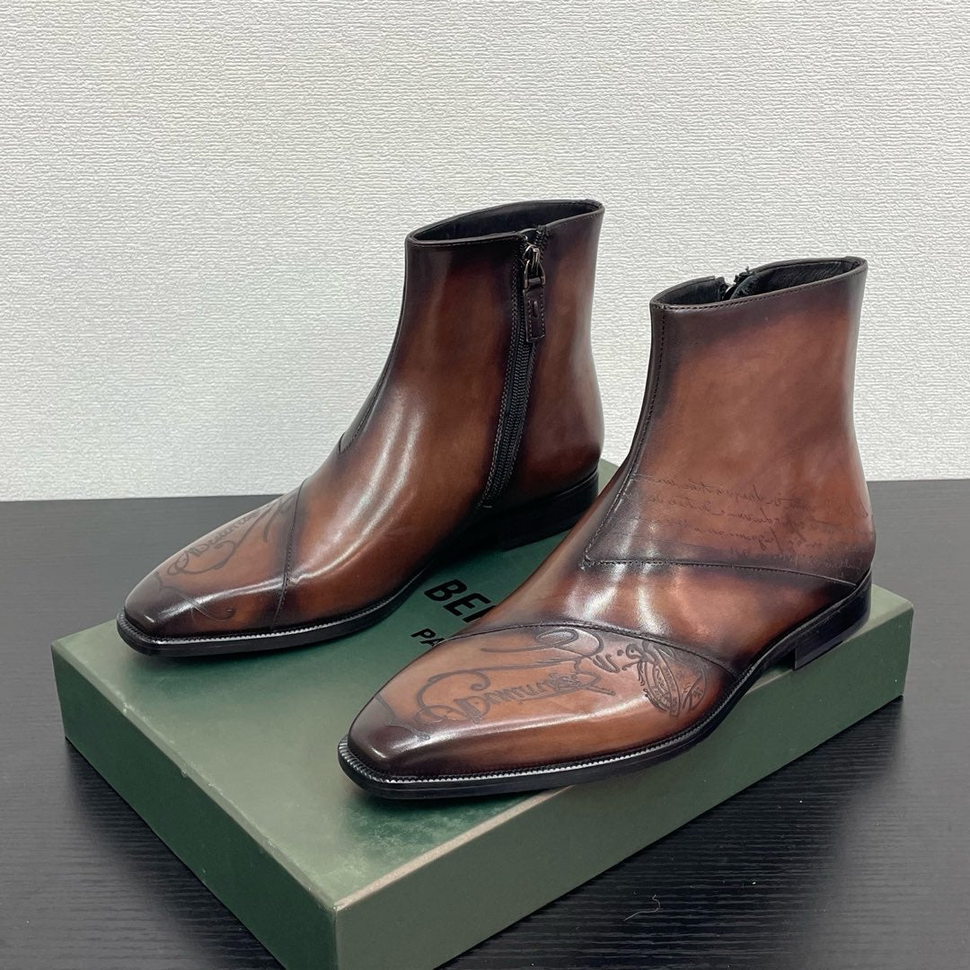 High-top leather shoes