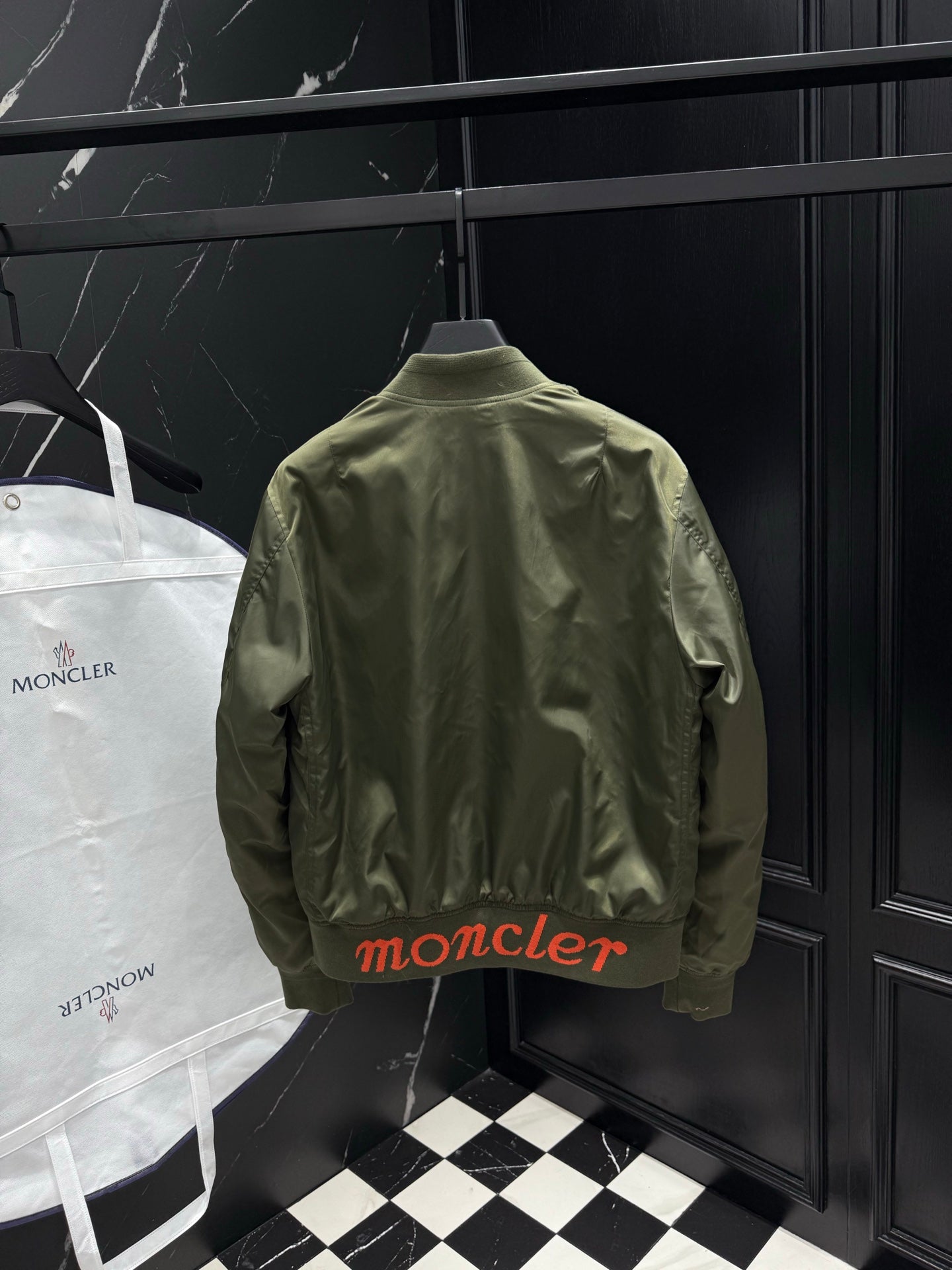 Reversible Down jacket