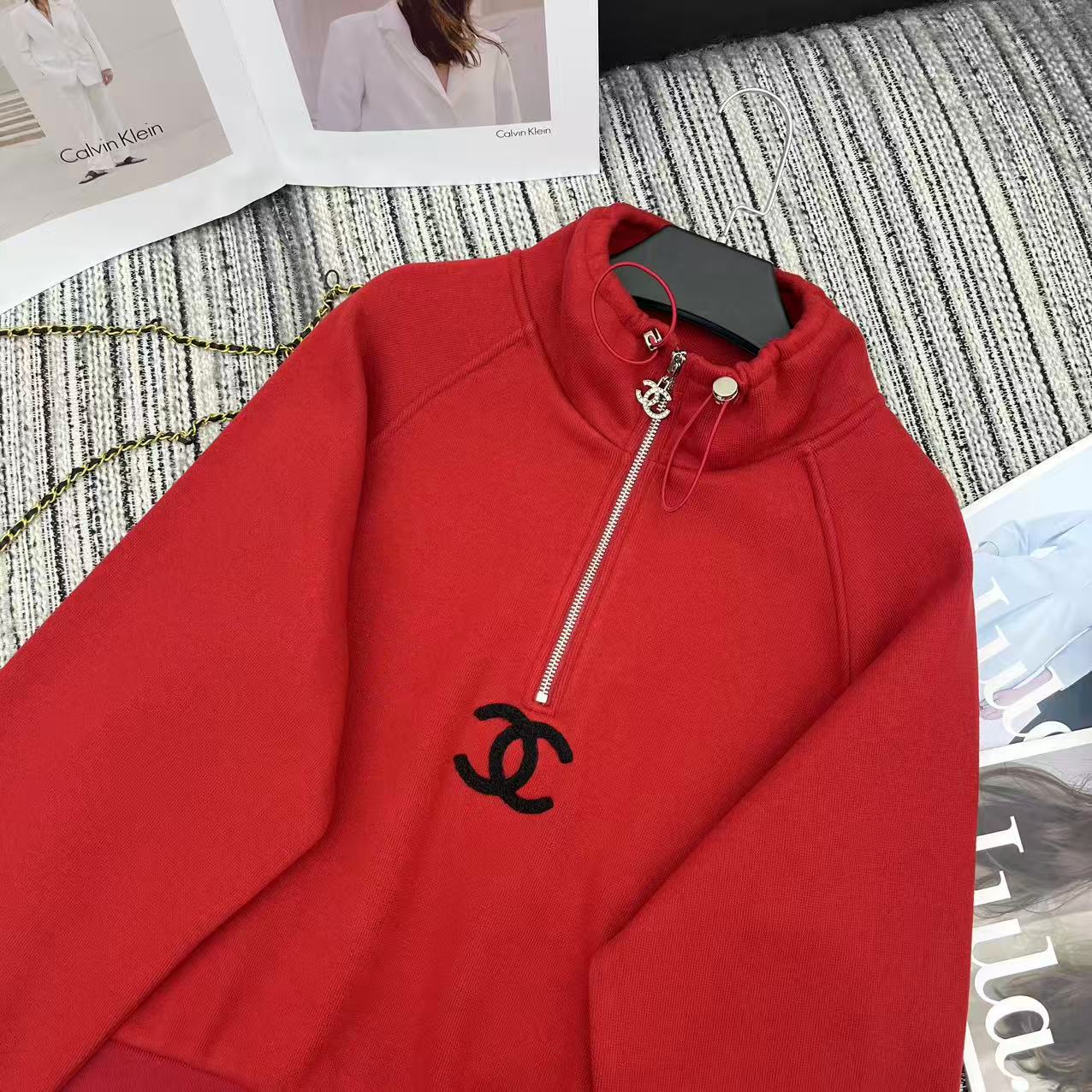 Sweatshirt+Casual pants